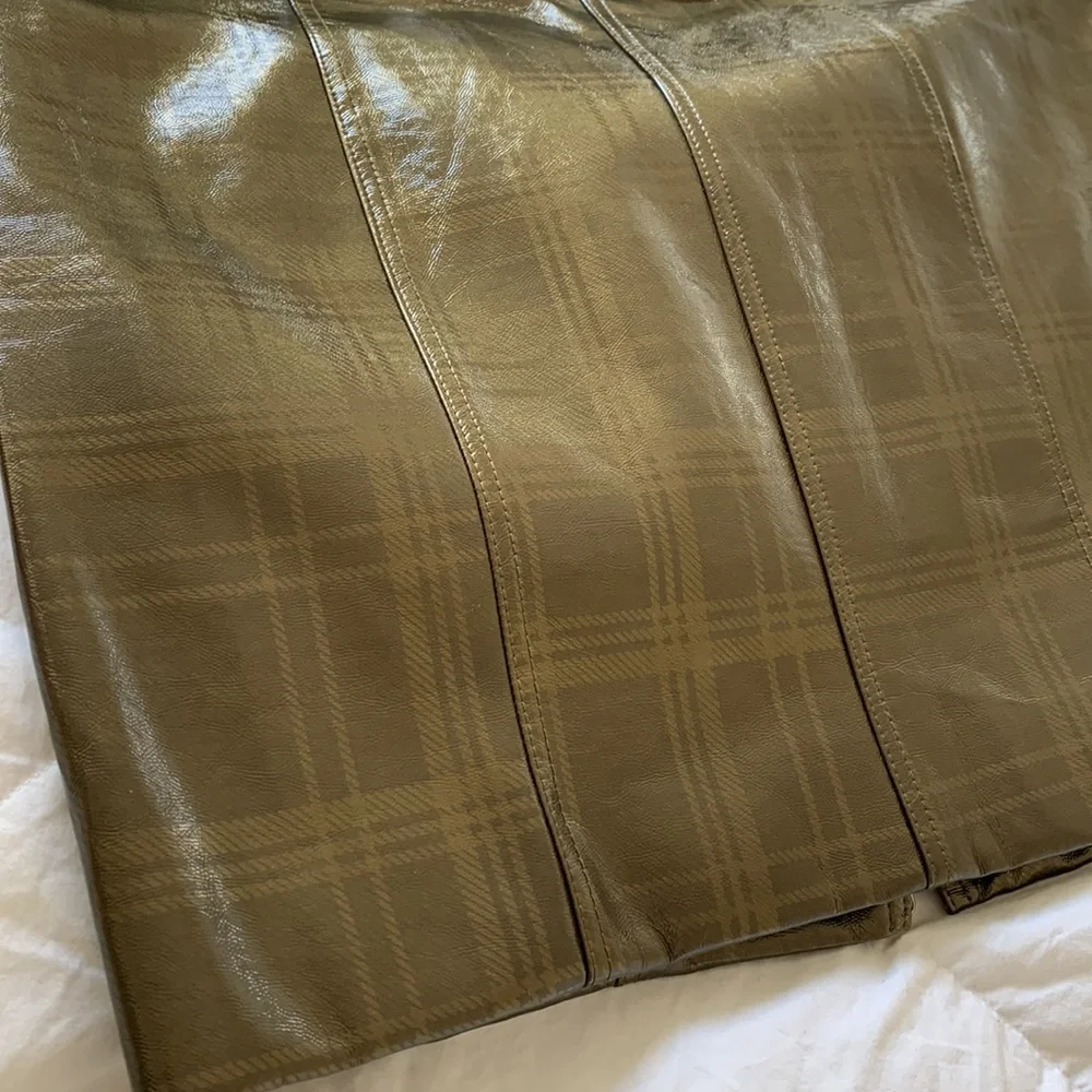 Like New Plaid Pencil Skirt - Picture 4 of 5